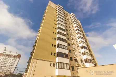 Apartamento com 3 Quartos à venda, 80m² no Cidade Baixa, Porto Alegre