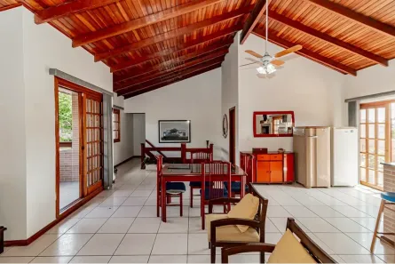 Sobrado com 4 Quartos à venda, 287m² no Jardim Sabará, Porto Alegre