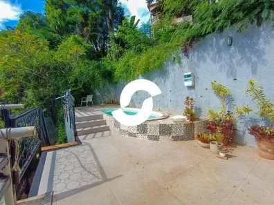 Casa de Condomínio com 5 Quartos à venda, 300m² no Itaipu, Niterói