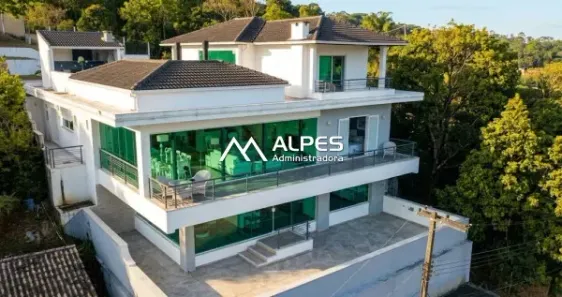 Casa de Condomínio com 5 Quartos à venda, 517m² no Barra do Imbuí, Teresópolis