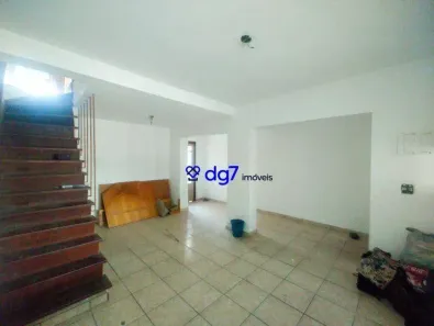 Casa com 3 Quartos à venda, 130m² no Jardim Ivana, São Paulo
