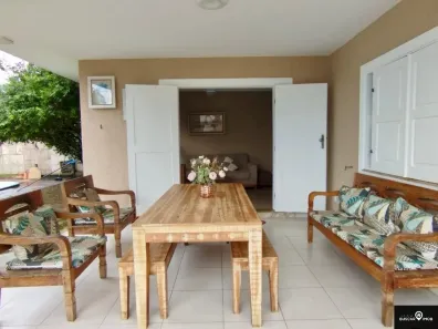 Casa de Condomínio com 4 Quartos à venda, 140m² no Buraquinho, Lauro de Freitas