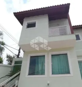 Casa com 3 Quartos à venda, 108m² no Vila Nivi, São Paulo