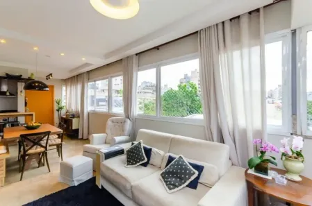 Apartamento com 2 Quartos para alugar, 68m² no Auxiliadora, Porto Alegre