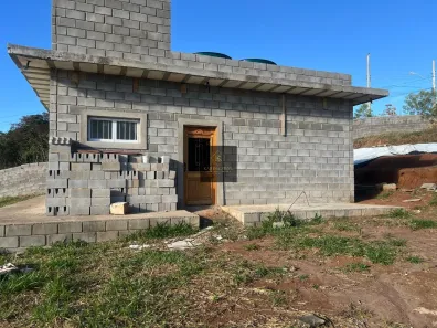 Fazenda/Sítio com 2 Quartos à venda, 80m² no Jardim Continental II, Taubaté