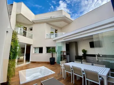 Sobrado com 3 Quartos à venda, 285m² no Água Rasa, São Paulo