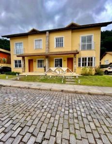 Casa de Condomínio com 4 Quartos à venda, 180m² no Itaipava, Petrópolis