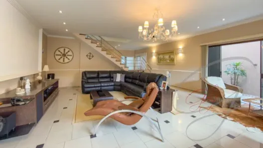 Casa com 3 Quartos à venda, 254m² no Adalgisa, Osasco