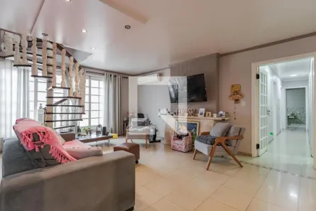 Casa com 3 Quartos à venda, 257m² no Jardim do Salso, Porto Alegre