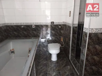 Sobrado com 4 Quartos à venda, 238m² no Vila Dalva, São Paulo