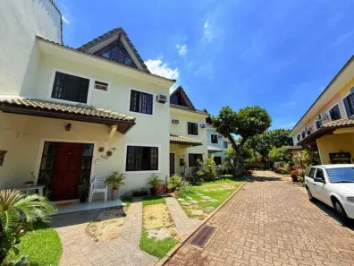 Casa de Condomínio com 4 Quartos à venda, 102m² no Pechincha, Rio de Janeiro