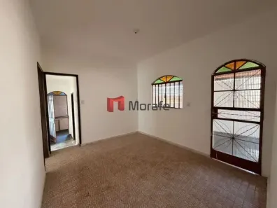 Casa com 4 Quartos para alugar, 60m² no Guarani, Belo Horizonte