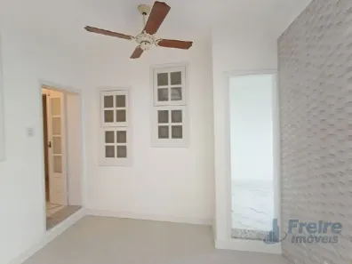 Apartamento com 3 Quartos para alugar, 100m² no Menino Deus, Porto Alegre
