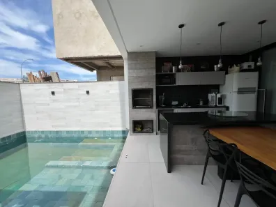 Casa de Condomínio com 3 Quartos à venda, 250m² no Recreio dos Bandeirantes, Rio de Janeiro