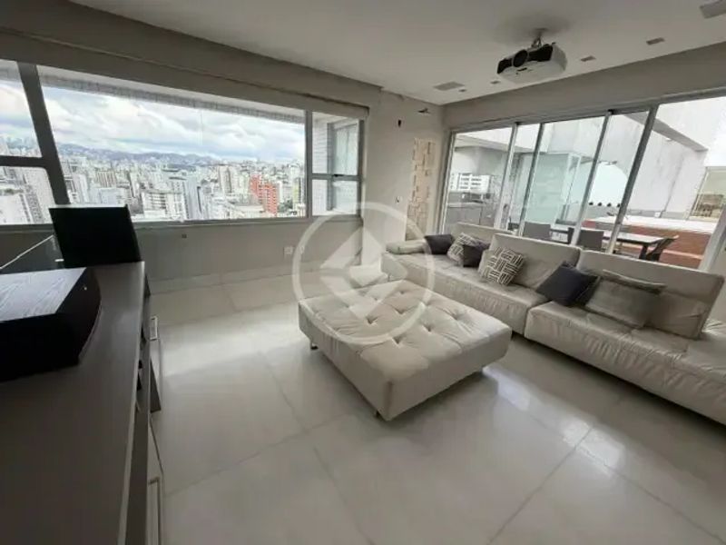 Cobertura com 3 quartos — Lourdes, Belo Horizonte