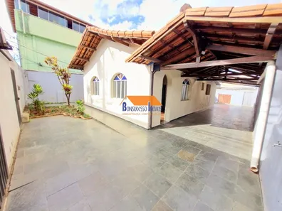 Casa com 3 Quartos à venda, 275m² no Santa Cruz, Belo Horizonte