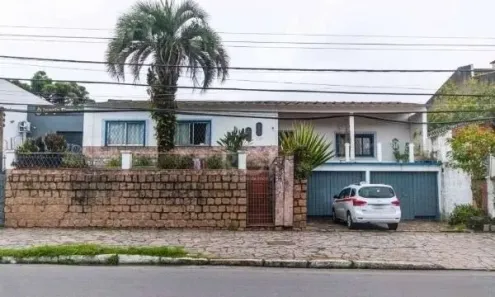 Casa com 3 Quartos para alugar, 278m² no Cristal, Porto Alegre