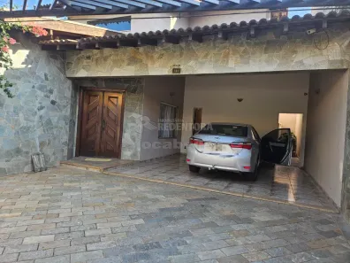 Sobrado com 4 Quartos à venda, 300m² no Parque Residencial Comendador Mançor Daud, São José do Rio Preto