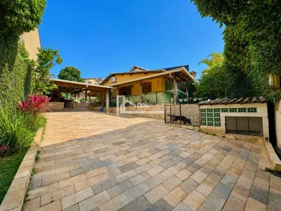 Casa com 3 Quartos à venda, 483m² no Copacabana, Belo Horizonte