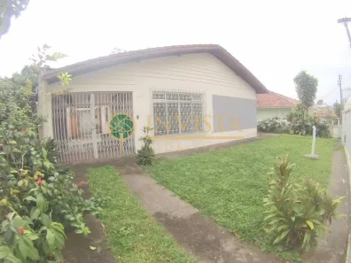Casa com 4 Quartos à venda, 180m² no Canto, Florianópolis