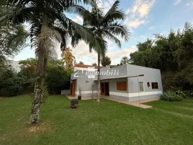 Casa de Condomínio com 2 Quartos à venda, 110m² no Jardim Ana Estela, Carapicuíba
