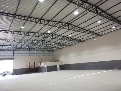 Galpão/Depósito/Armazém para alugar, 750m² no Ibiti Royal Park, Sorocaba