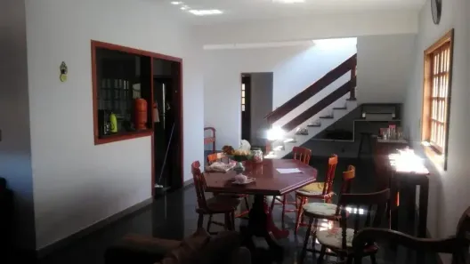 Sobrado com 4 Quartos à venda, 250m² no Jardim das Indústrias, São José dos Campos