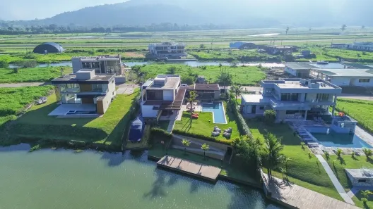 Casa com 6 Quartos à venda, 1600m² no , Mangaratiba