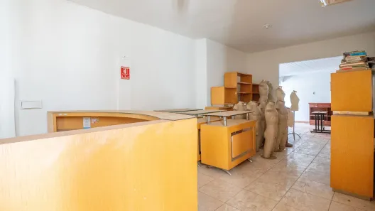 Ponto Comercial para alugar, 230m² no Setor Bueno, Goiânia