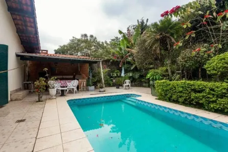 Casa com 5 Quartos para venda ou aluguel, 490m² no Butantã, São Paulo