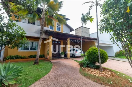Casa de Condomínio com 4 Quartos à venda, 259m² no Jardim Florença, Goiânia