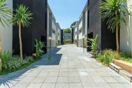 Casa com 4 Quartos à venda, 686m² no Jardim Cordeiro, São Paulo