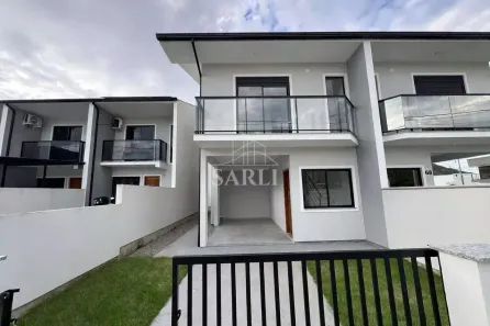 Sobrado com 3 Quartos à venda, 120m² no Forquilhas, São José