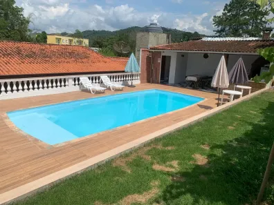 Fazenda/Sítio com 4 Quartos à venda, 1340m² no Chácaras Guanabara, Guararema