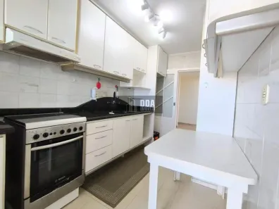 Apartamento com 3 Quartos à venda, 100m² no Coqueiros, Florianópolis