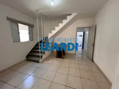 Sobrado com 2 Quartos para alugar, 120m² no Lapa de Baixo, São Paulo