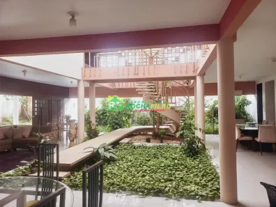 Casa com 5 Quartos à venda, 500m² no Ininga, Teresina