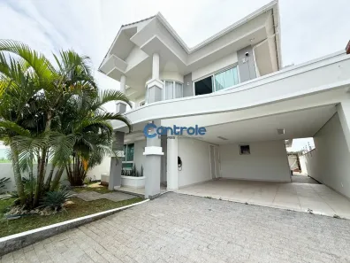 Casa com 4 Quartos à venda, 250m² no Pedra Branca, Palhoça