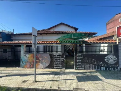 Casa com 4 Quartos à venda, 164m² no Parque Residencial Laranjeiras, Serra