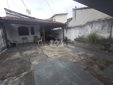 Sobrado com 4 Quartos à venda, 150m² no Jaraguá, Caraguatatuba