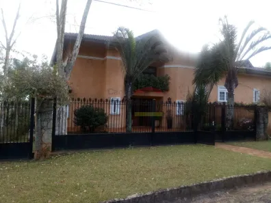 Sobrado com 3 Quartos à venda, 1385m² no Caraguatá, Mairiporã