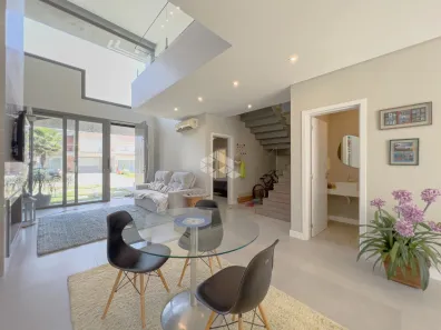 Casa de Condomínio com 4 Quartos à venda, 200m² no centro, Xangri-lá