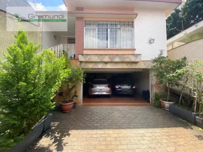 Sobrado com 3 Quartos à venda, 220m² no Vila Firmiano Pinto, São Paulo