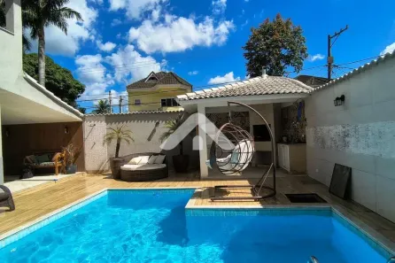 Casa de Condomínio com 4 Quartos à venda, 300m² no Vargem Pequena, Rio de Janeiro