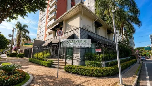Ponto Comercial para alugar, 252m² no Cambuí, Campinas