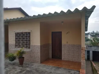 Casa com 4 Quartos à venda, 200m² no Vila São José, Porto Alegre