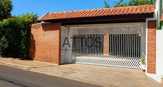 Casa com 2 Quartos para alugar, 220m² no Vila São José, São Carlos