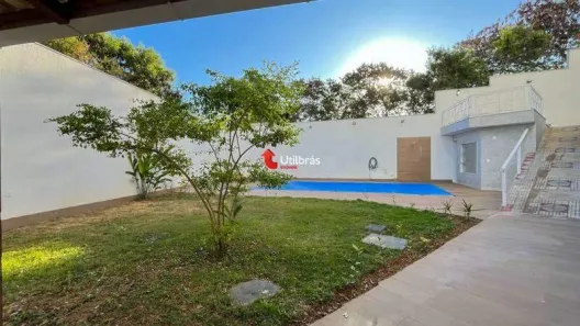 Casa com 3 Quartos à venda, 228m² no Estoril, Belo Horizonte