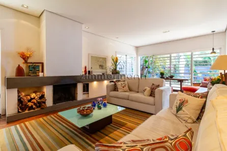 Casa com 4 Quartos à venda, 230m² no Alto de Pinheiros, São Paulo