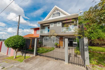 Sobrado com 5 Quartos à venda, 203m² no Abranches, Curitiba